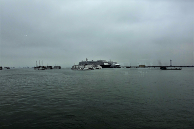 photo 1753796