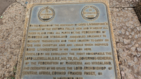 photo 1946714