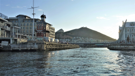 photo 1879142