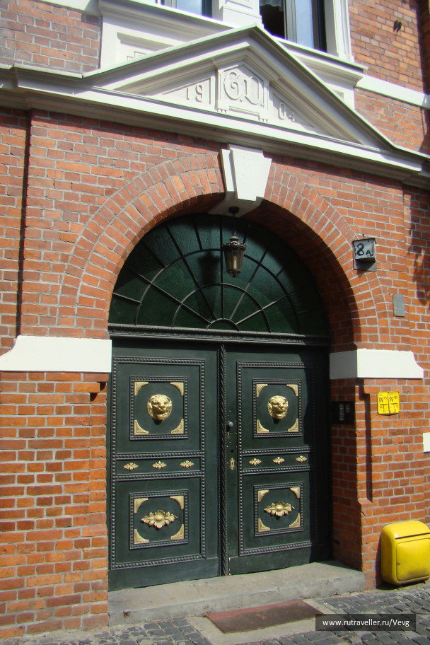 photo 1473369