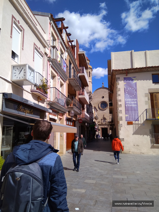 photo 1611451