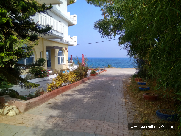 photo 1695928