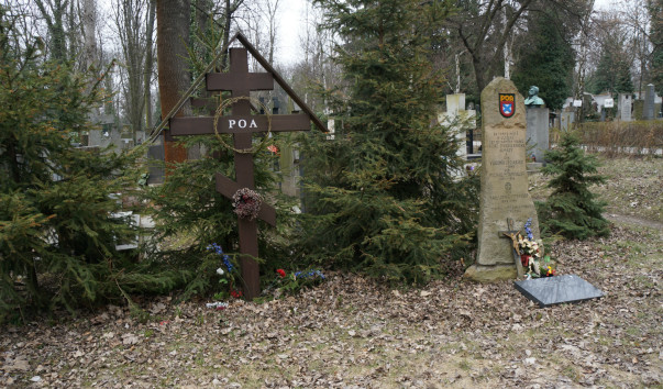 Ольшанка,могила солдат РОА
