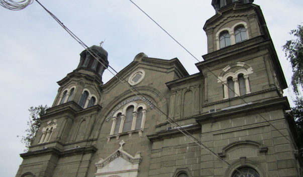 Храм Св Кирилла и Св Мефодия