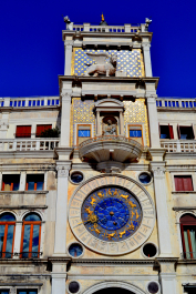 photo 1587652