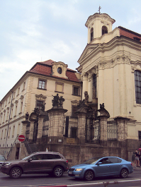 photo 1742811
