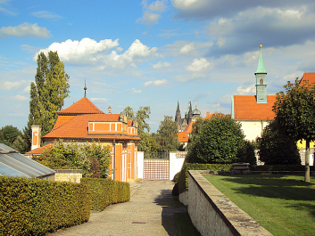 photo 1871750