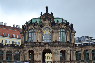 photo 1537853