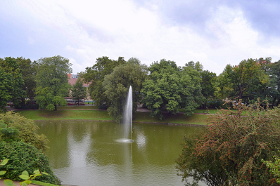 photo 1592457
