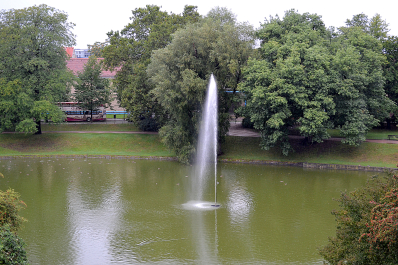 photo 1620537