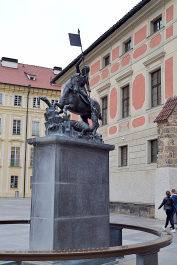photo 1584722
