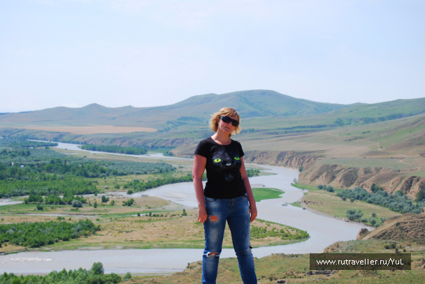 photo 1620564