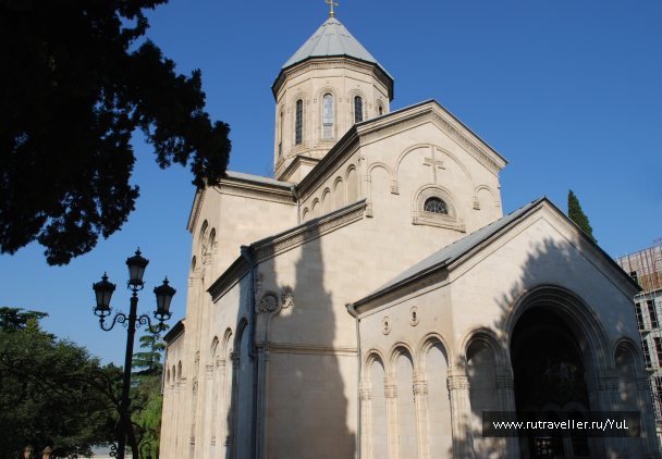photo 1609681