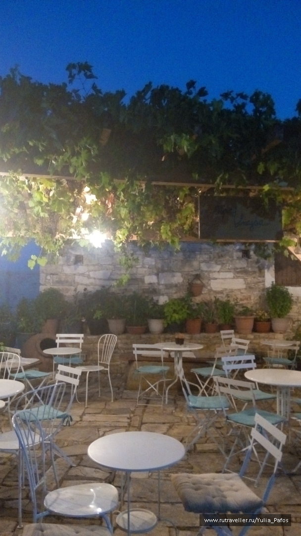 photo 1340876