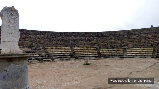 photo 1438159