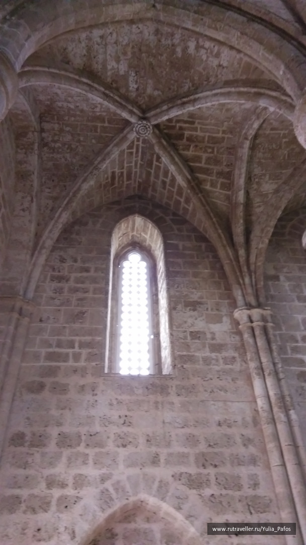 photo 1438286