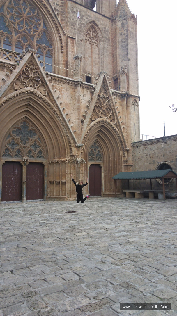 photo 1438328