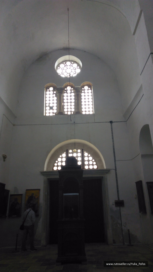photo 1438355