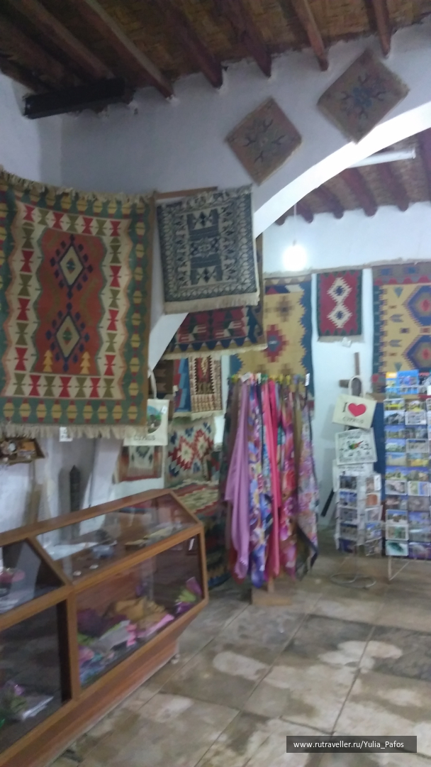 photo 1438365